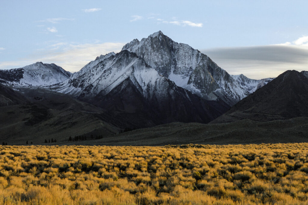 snow mountains 01.jpg snow mountains 01.jpg